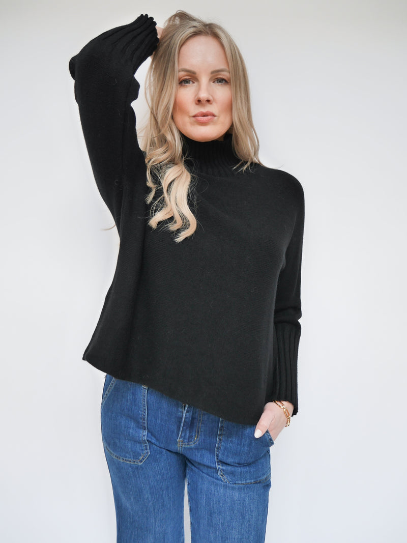 Amara Knit Black