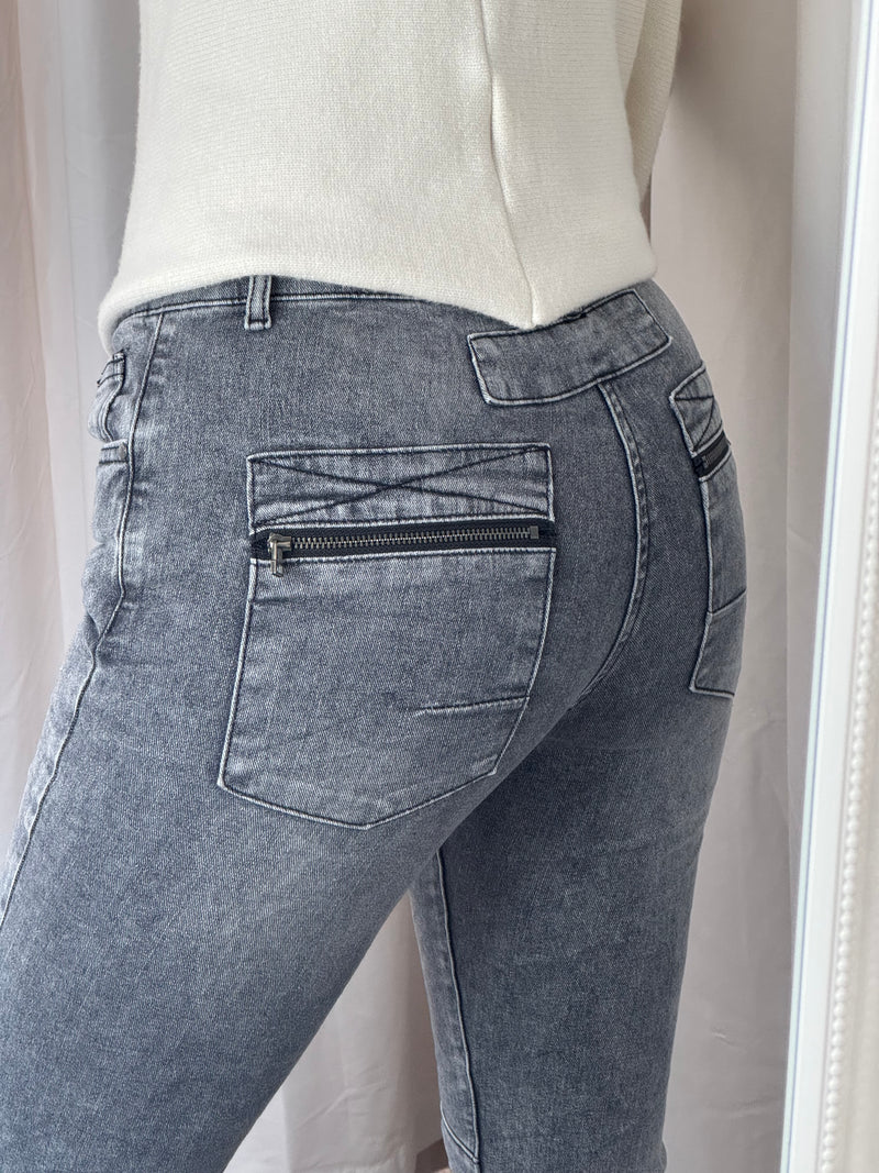 Melly & Co Grey Washed 4 Button Hole Detail Jeans